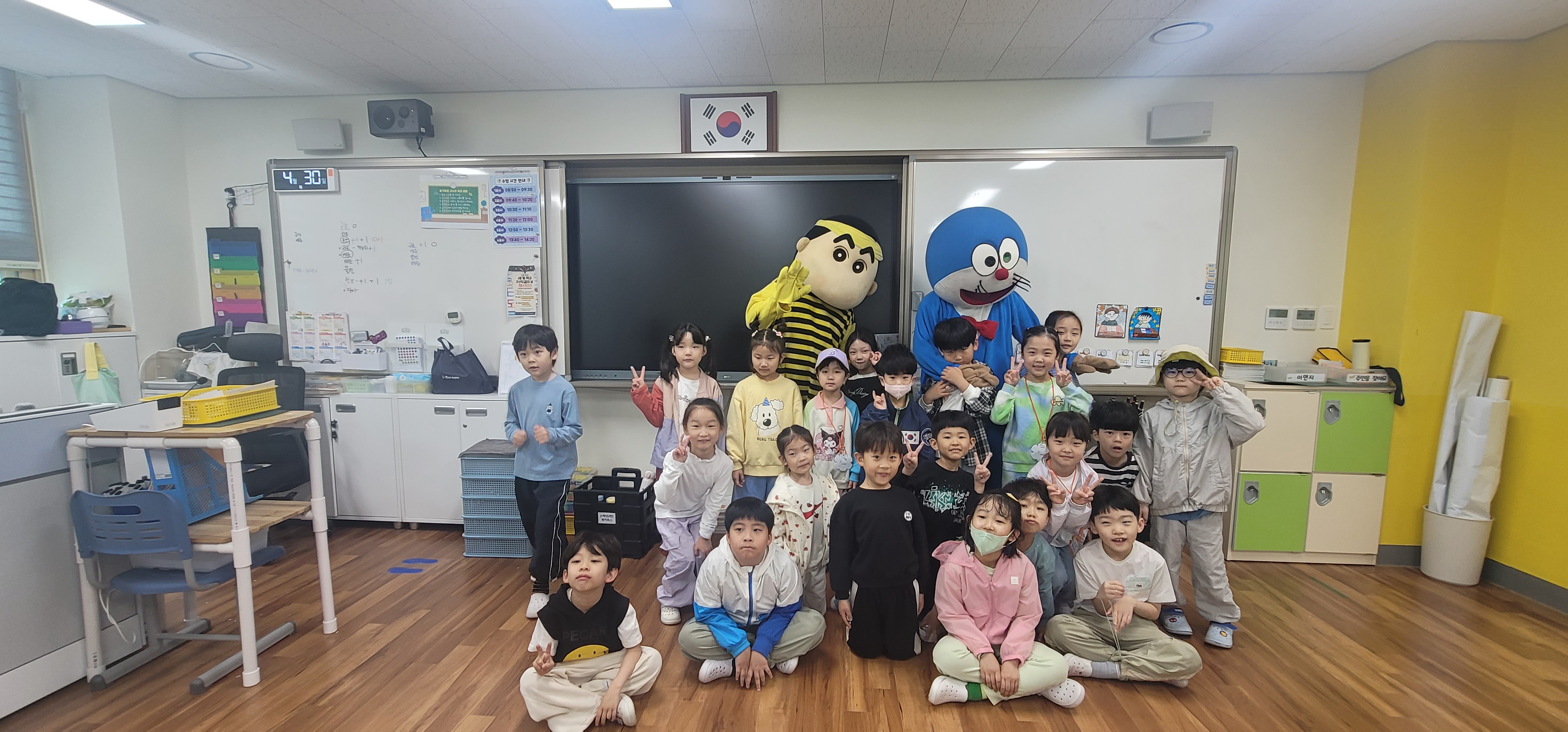 강서초등학교 어린이날 축하 등교맞이5