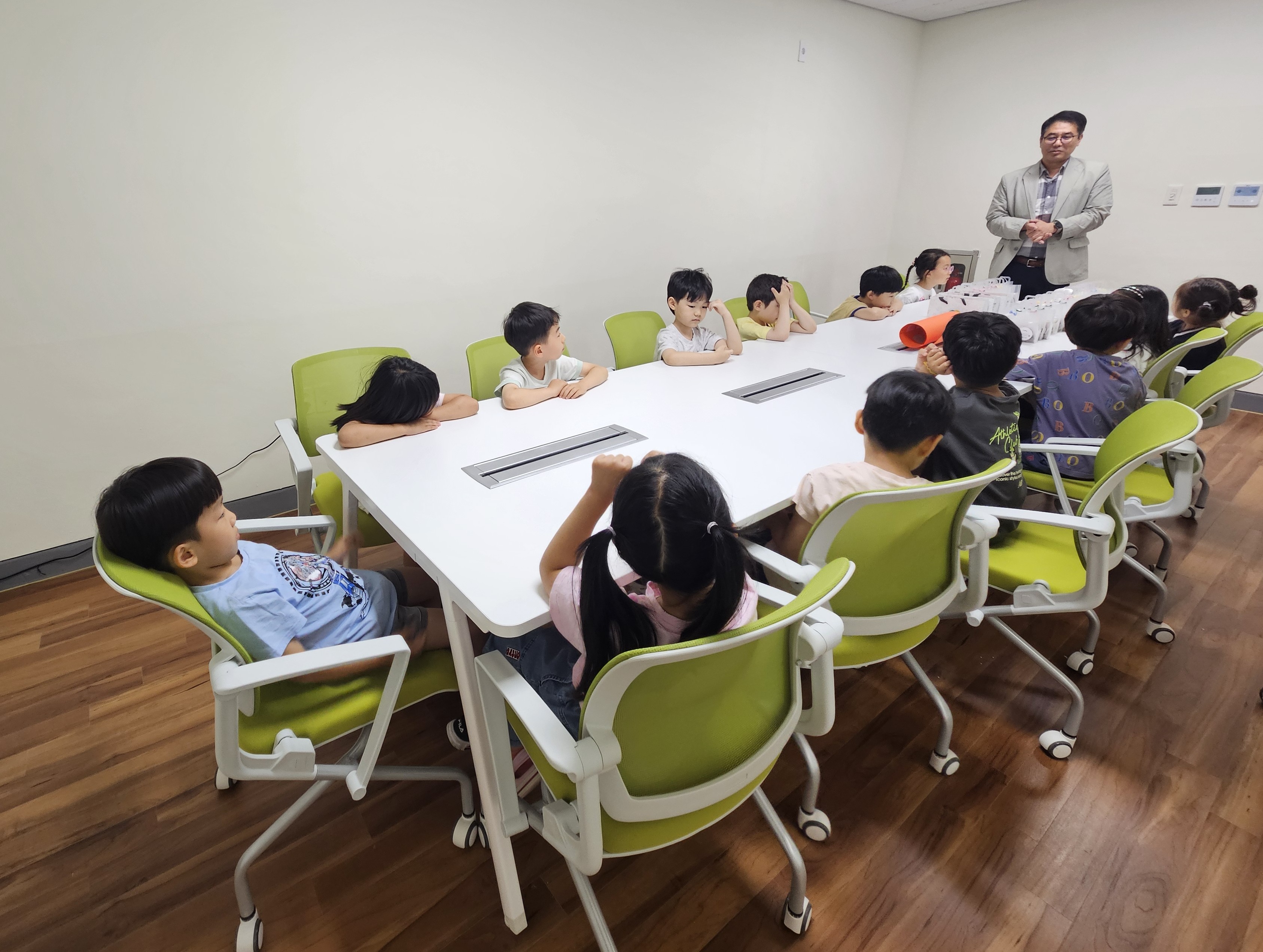 인근초등학교와 함께하는 백일축하